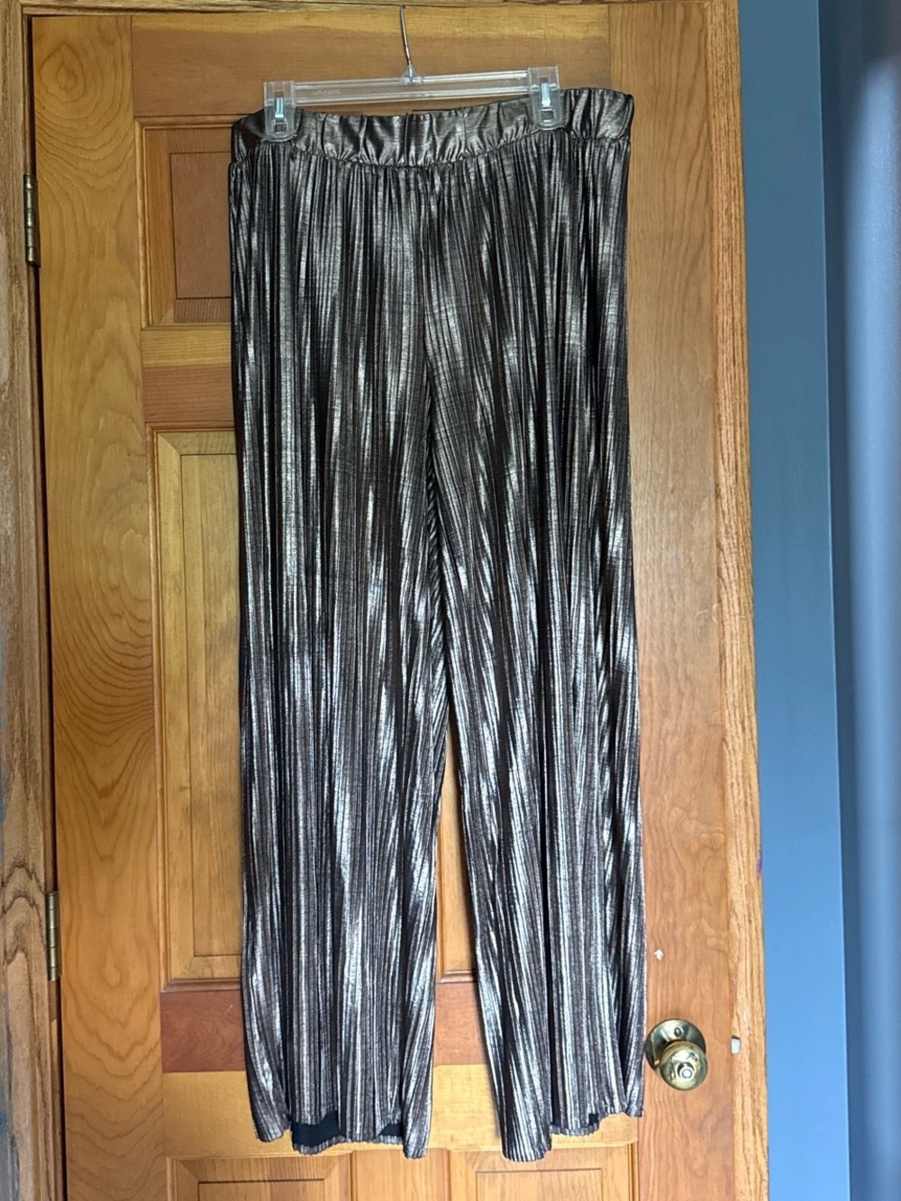 Gold trousers